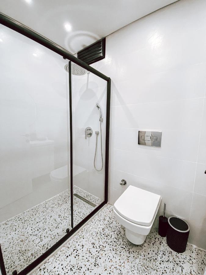 Bolahenk Suites Istanbul Bagian luar foto