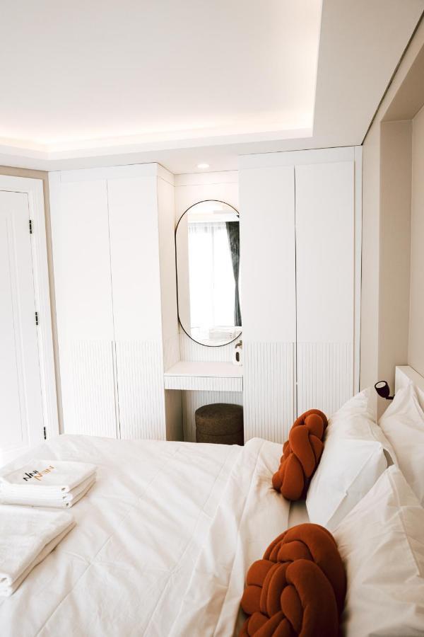 Bolahenk Suites Istanbul Bagian luar foto