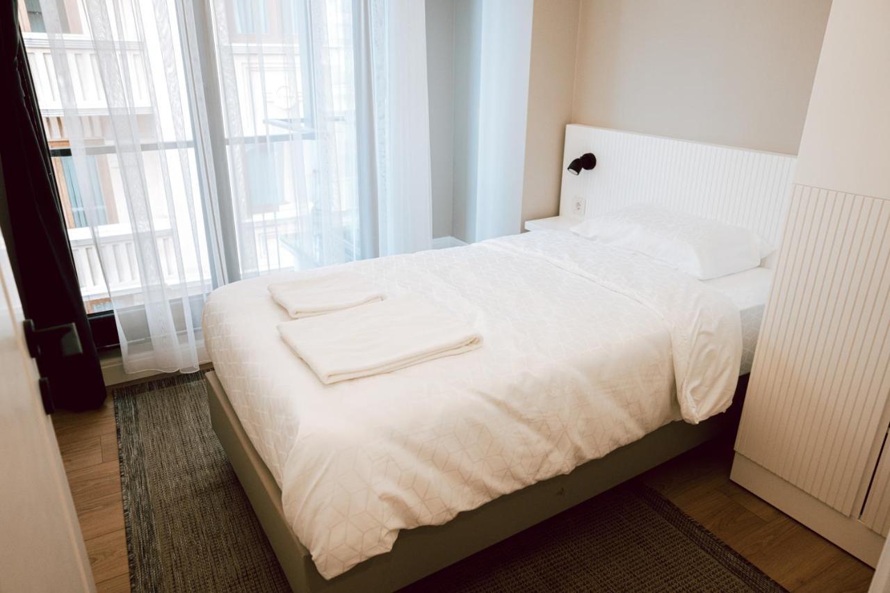 Bolahenk Suites Istanbul Bagian luar foto